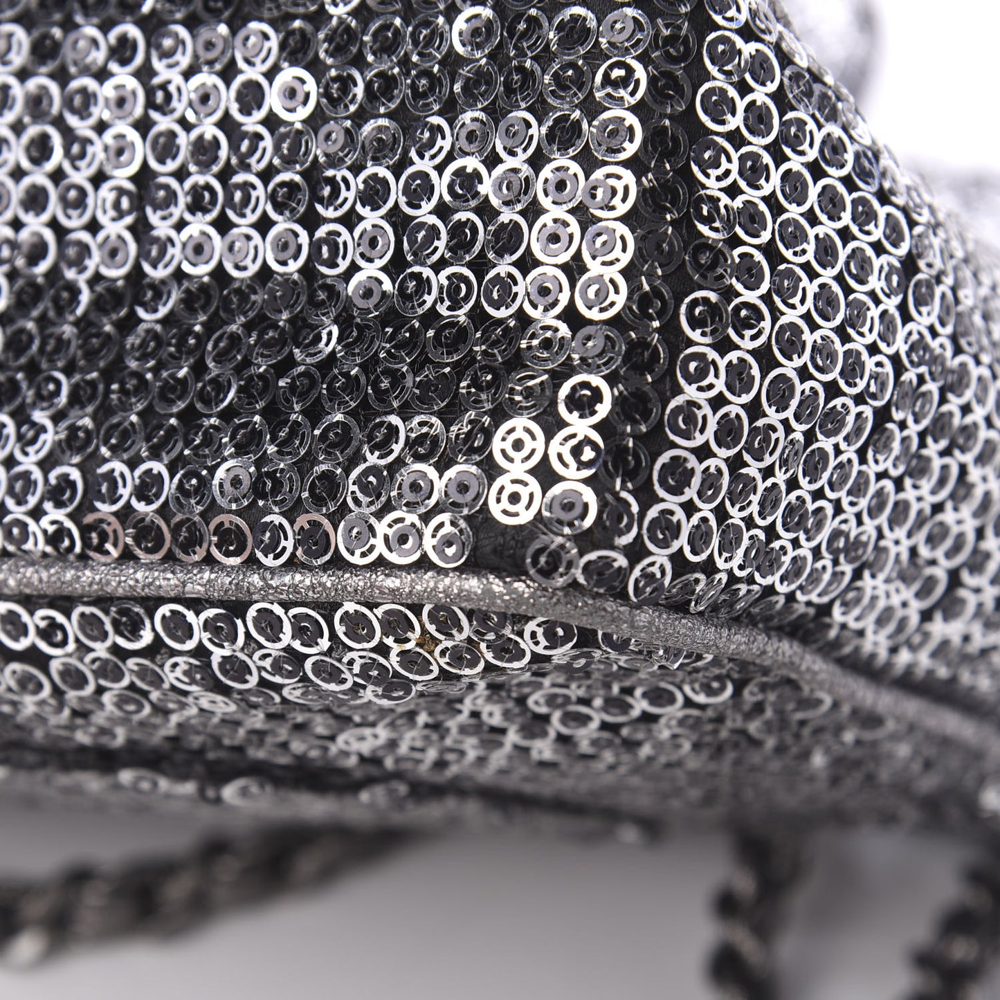 Sequin Mesh Medium Single Flap Silver