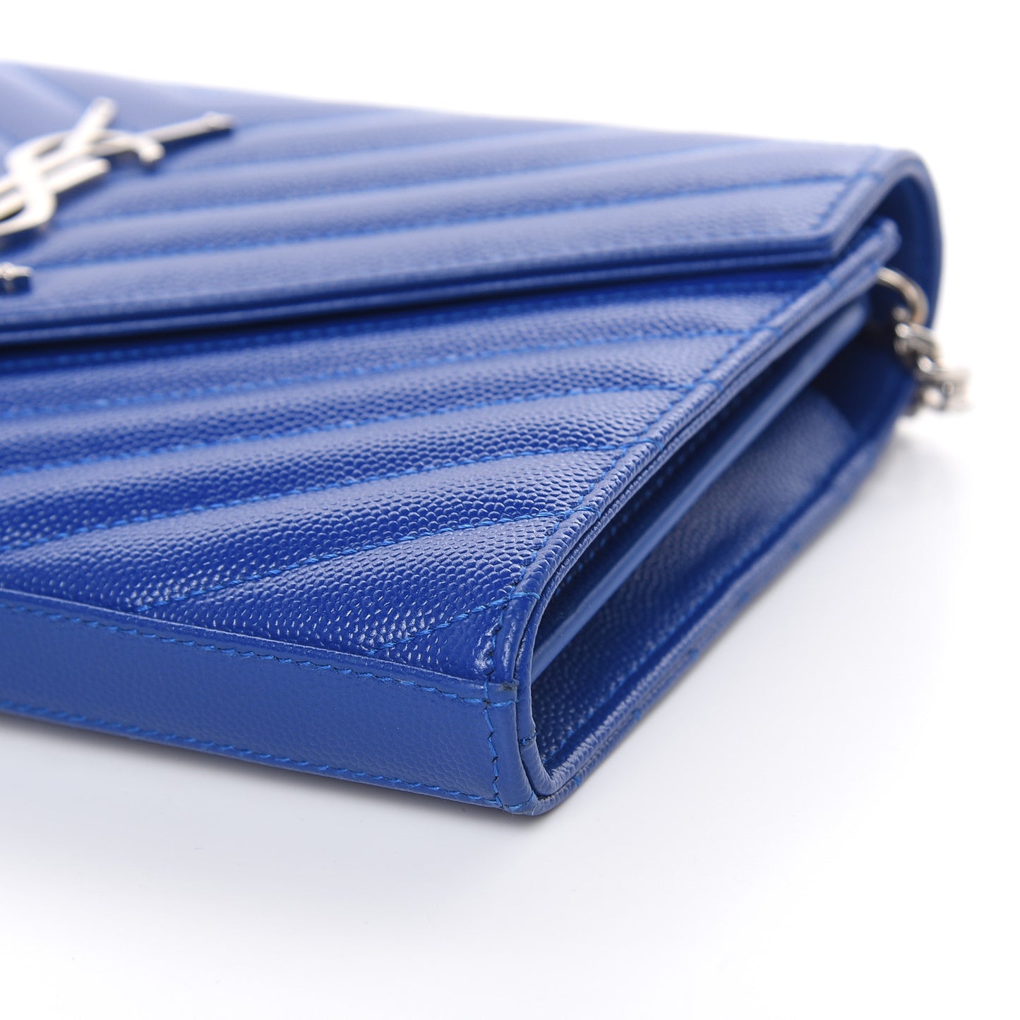 Grain De Poudre Matelasse Chevron Monogram Chain Wallet Blue Majorelle