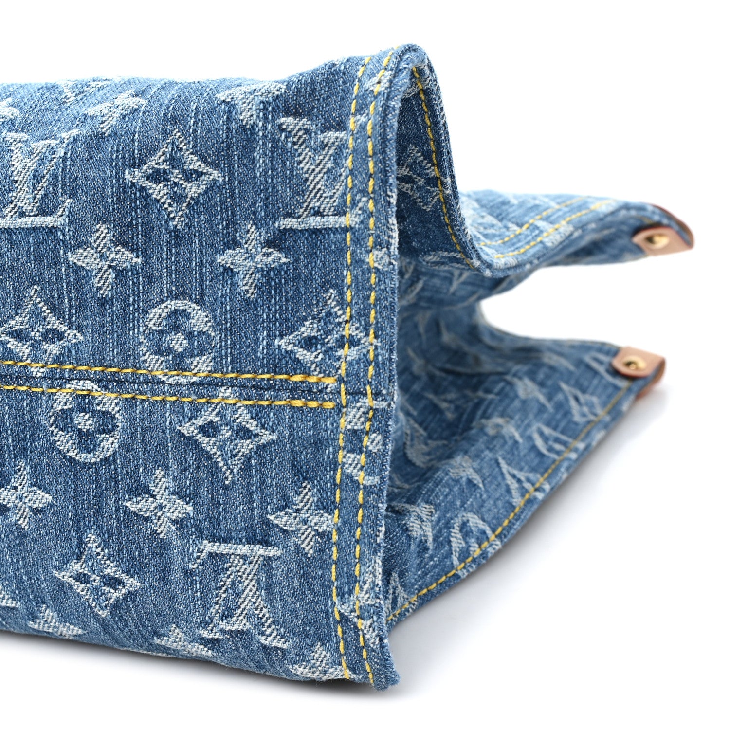 Louis Vuitton Monogram Denim Onthego MM Blue 9 of 10