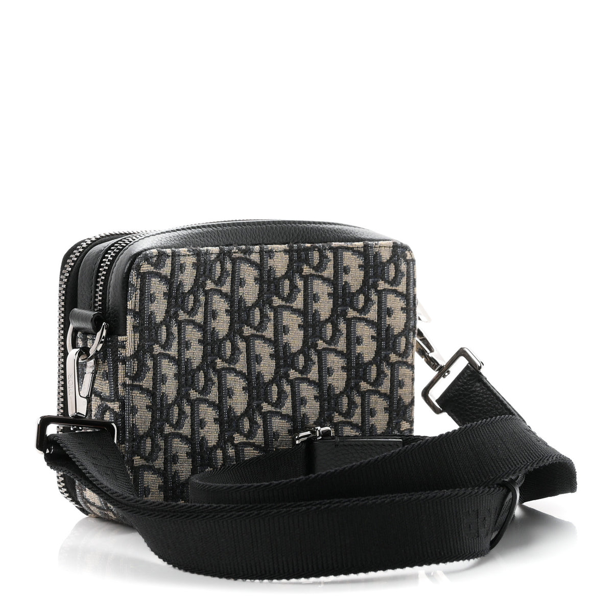 Oblique Messenger Pouch Black