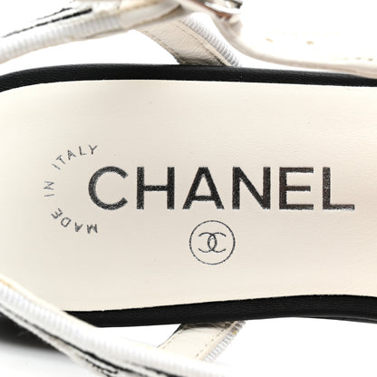 Chanel Fabric Grosgrain Cap Toe CC Slingback Flats 37.5 White Black 7 of 11