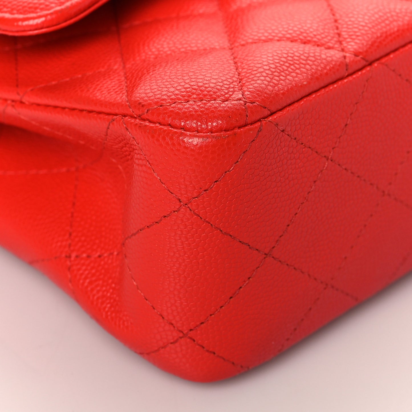 Caviar Quilted Medium Double Flap Red