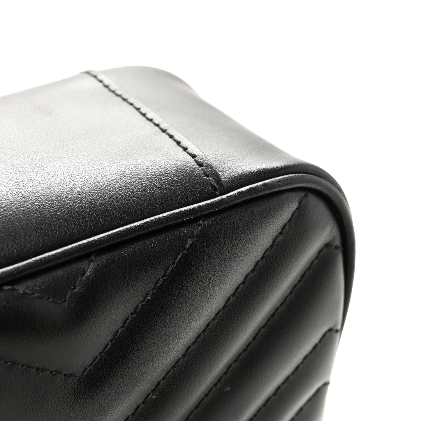 Calfskin Matelasse Monochrome Small GG Marmont Shoulder Bag Black