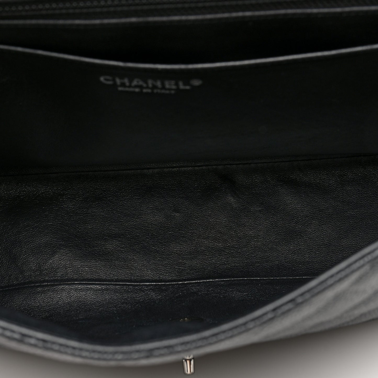 Caviar Quilted Maxi Single Flap Black