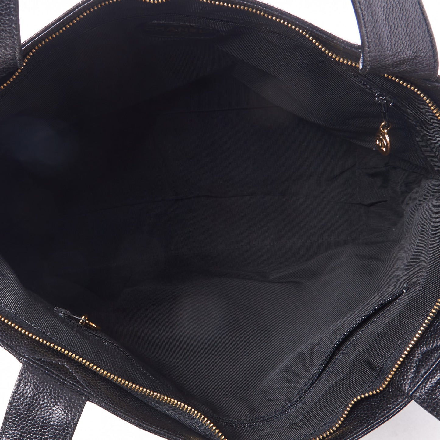 Caviar CC Tote Black