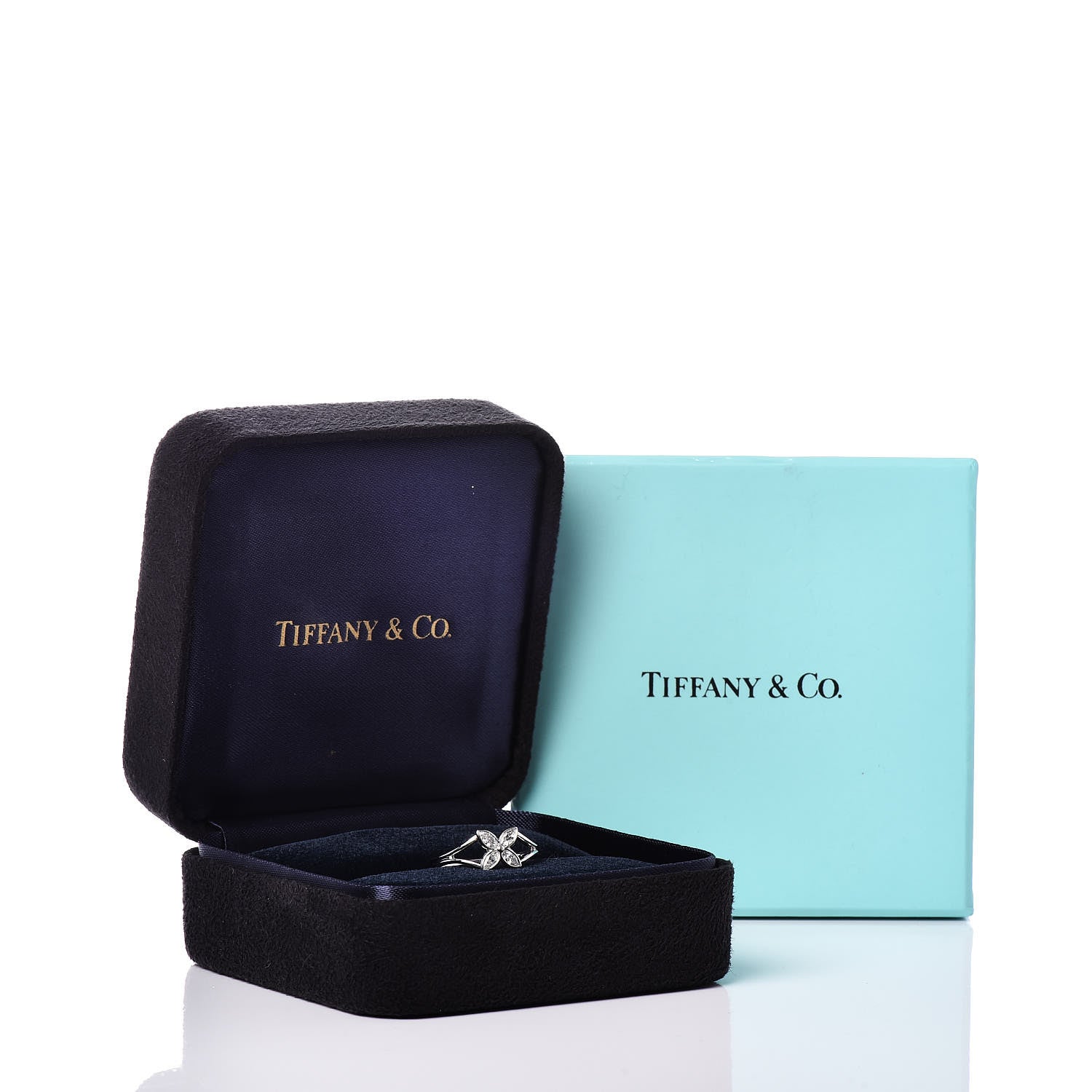 Tiffany Platinum Diamond Victoria Ring 48 4.5 7 of 7