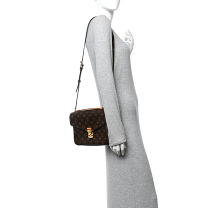Louis Vuitton Monogram Pochette Metis 2 of 14
