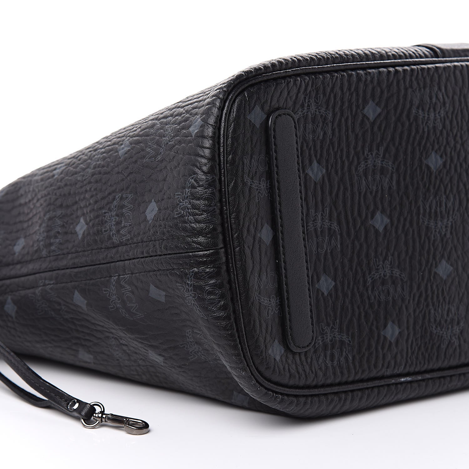 MCM Visetos Medium Liz Reversible Shopper Tote Black 9 of 21