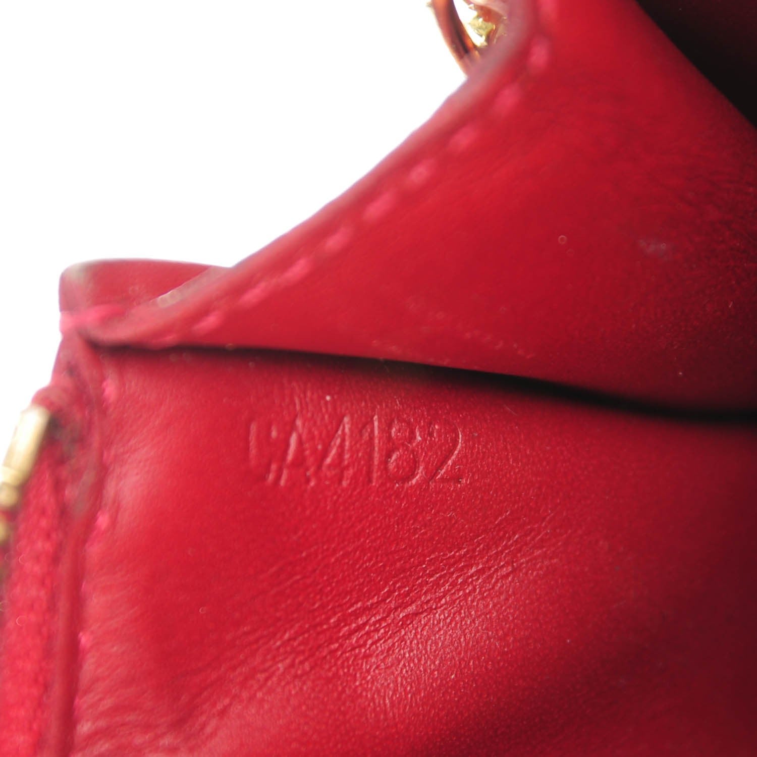 Louis Vuitton Vernis Key Pouch Pomme D'Amour 7 of 7