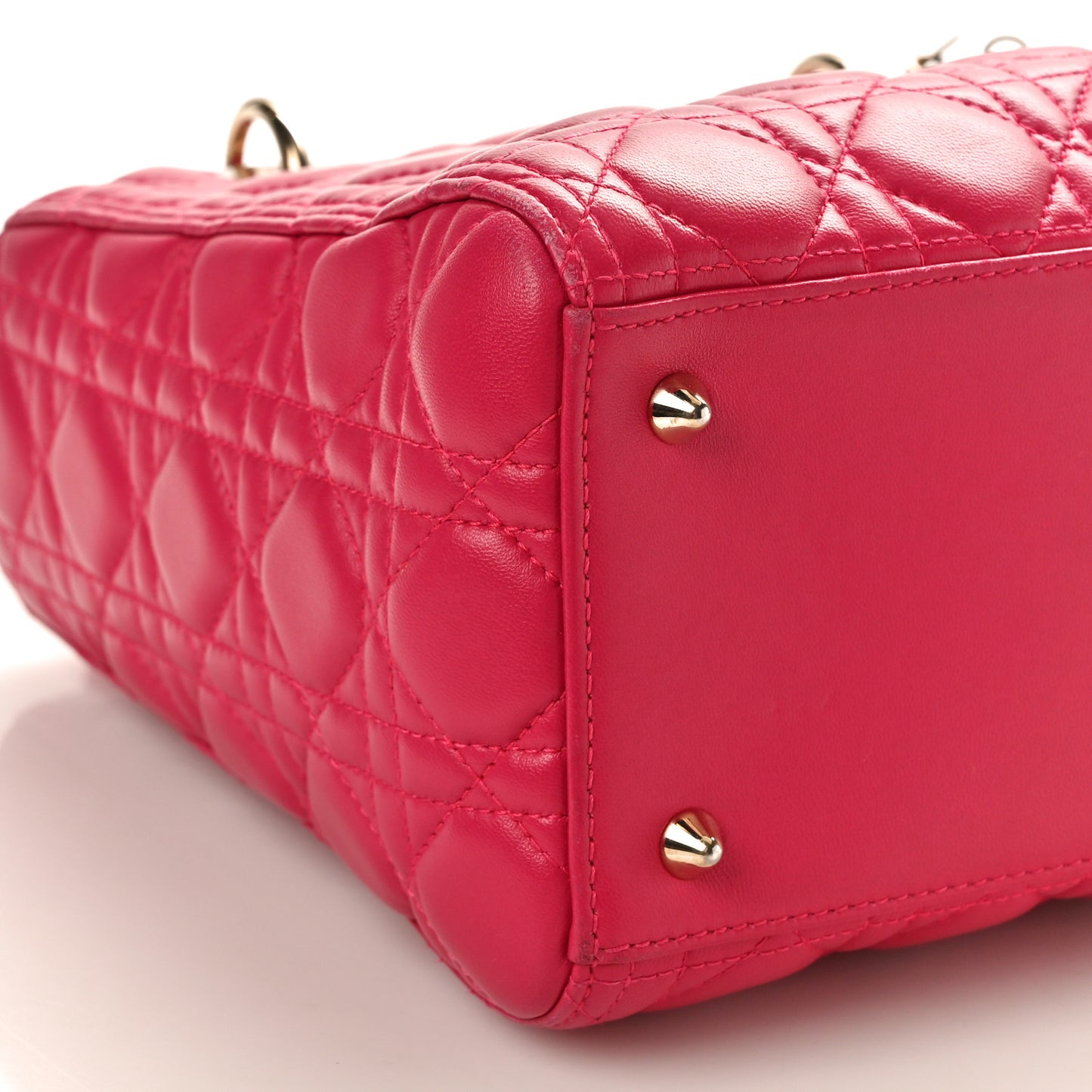 Lambskin Cannage Medium Lady Dior Fuchsia