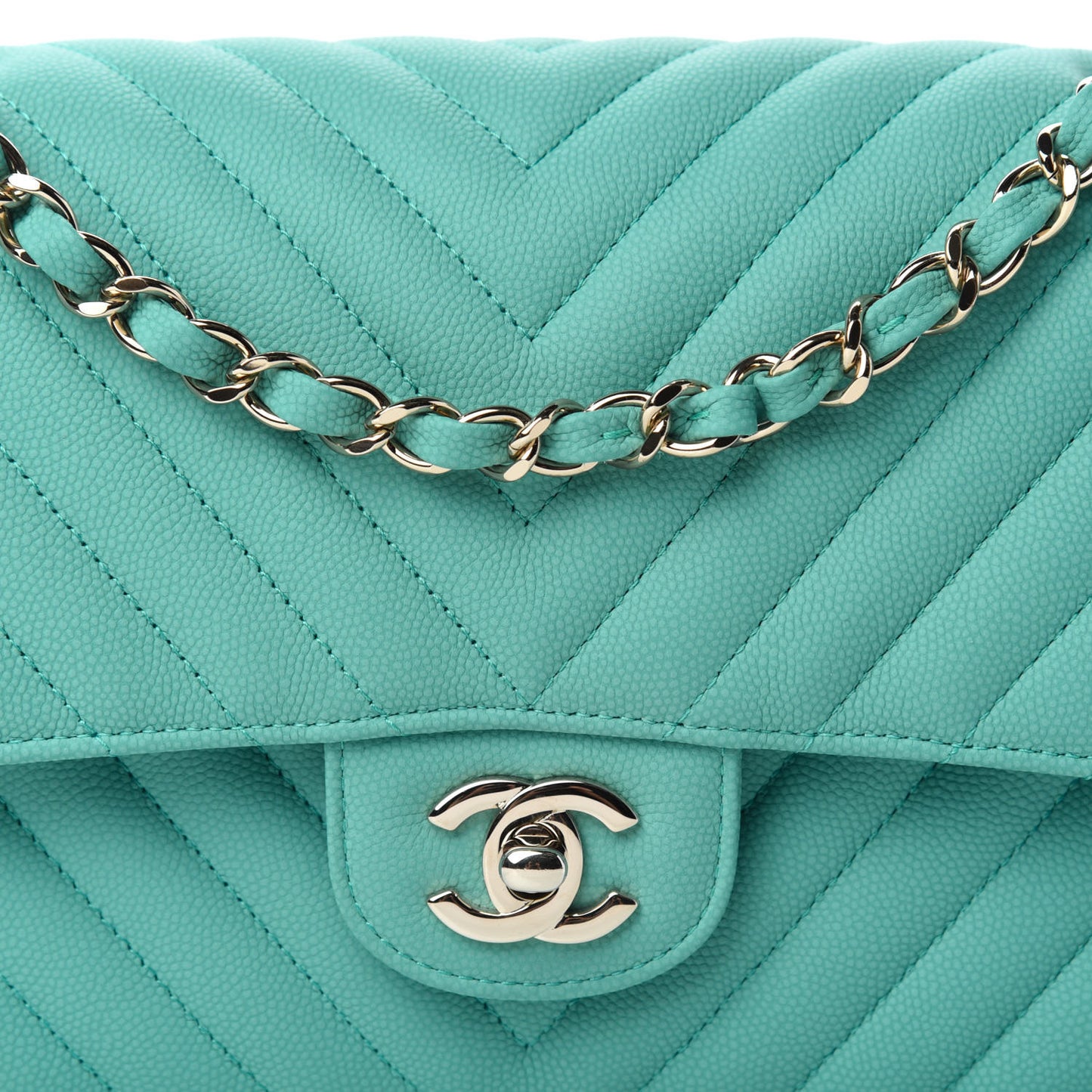 Caviar Flat Chevron Quilted Medium Double Flap Green