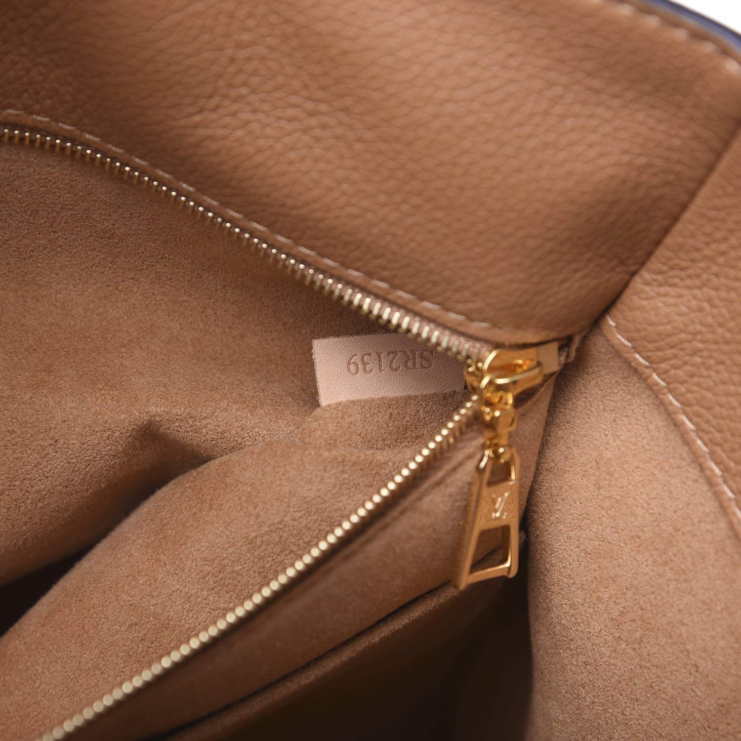 Louis Vuitton Calfskin Monogram On My Side Black 5 of 10