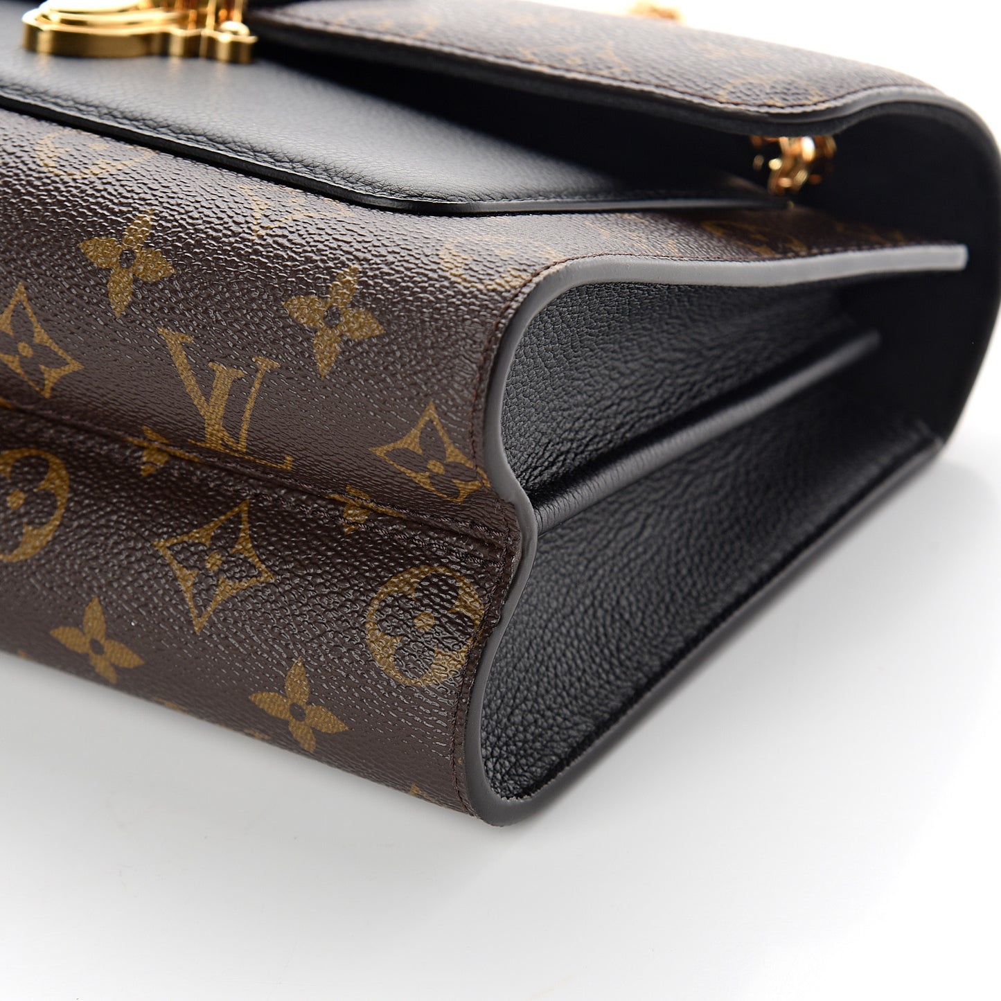 Monogram Victoire Black