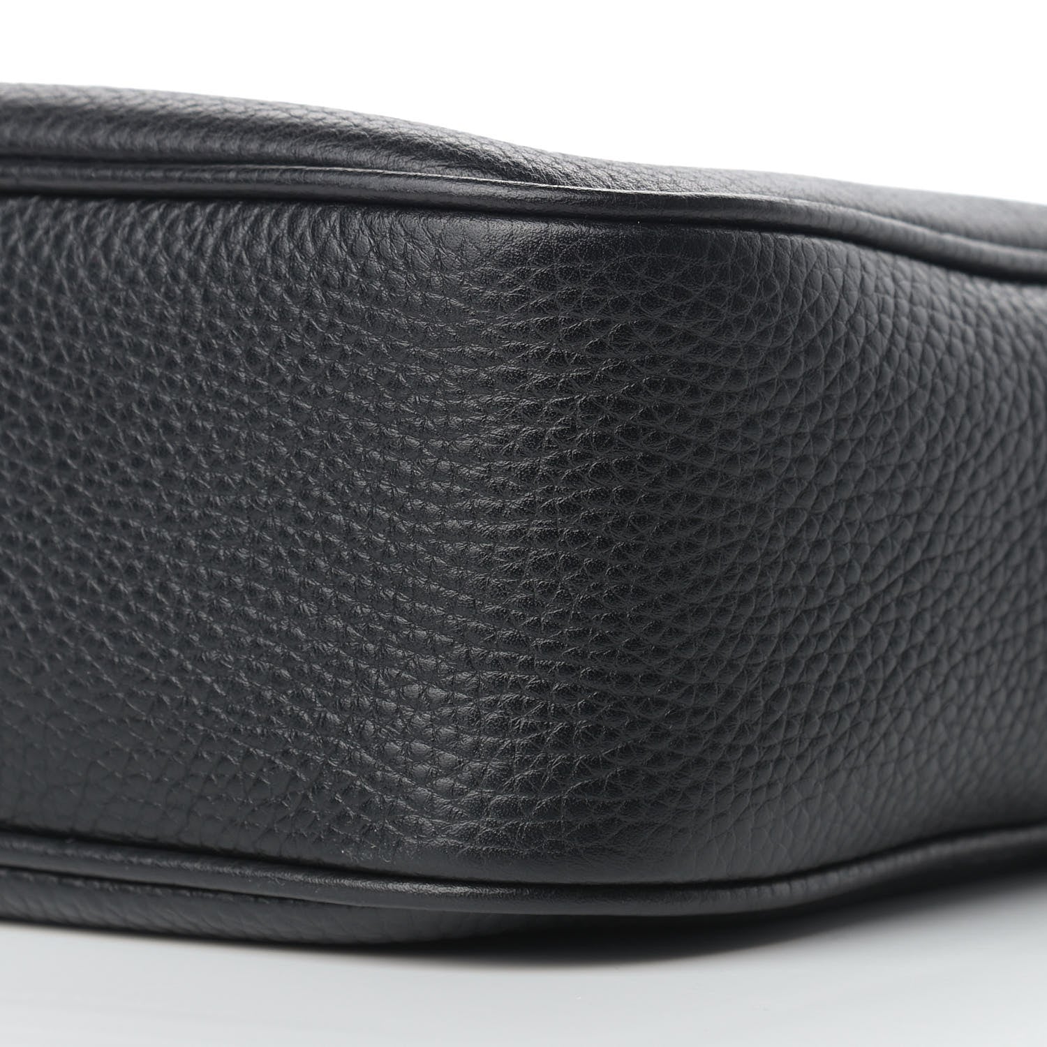 Gucci Pebbled Calfskin Small Soho Disco Bag Black 10 of 10