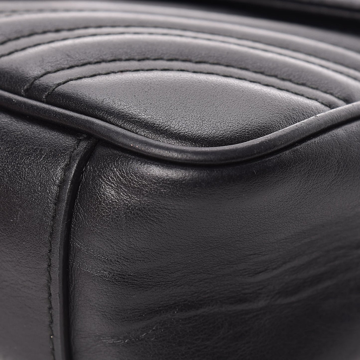 Calfskin Matelasse Small GG Marmont Shoulder Bag Black