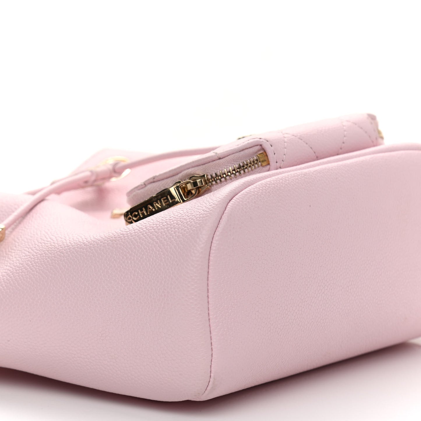 Caviar Quilted CC Pocket Bucket Bag Light Pink