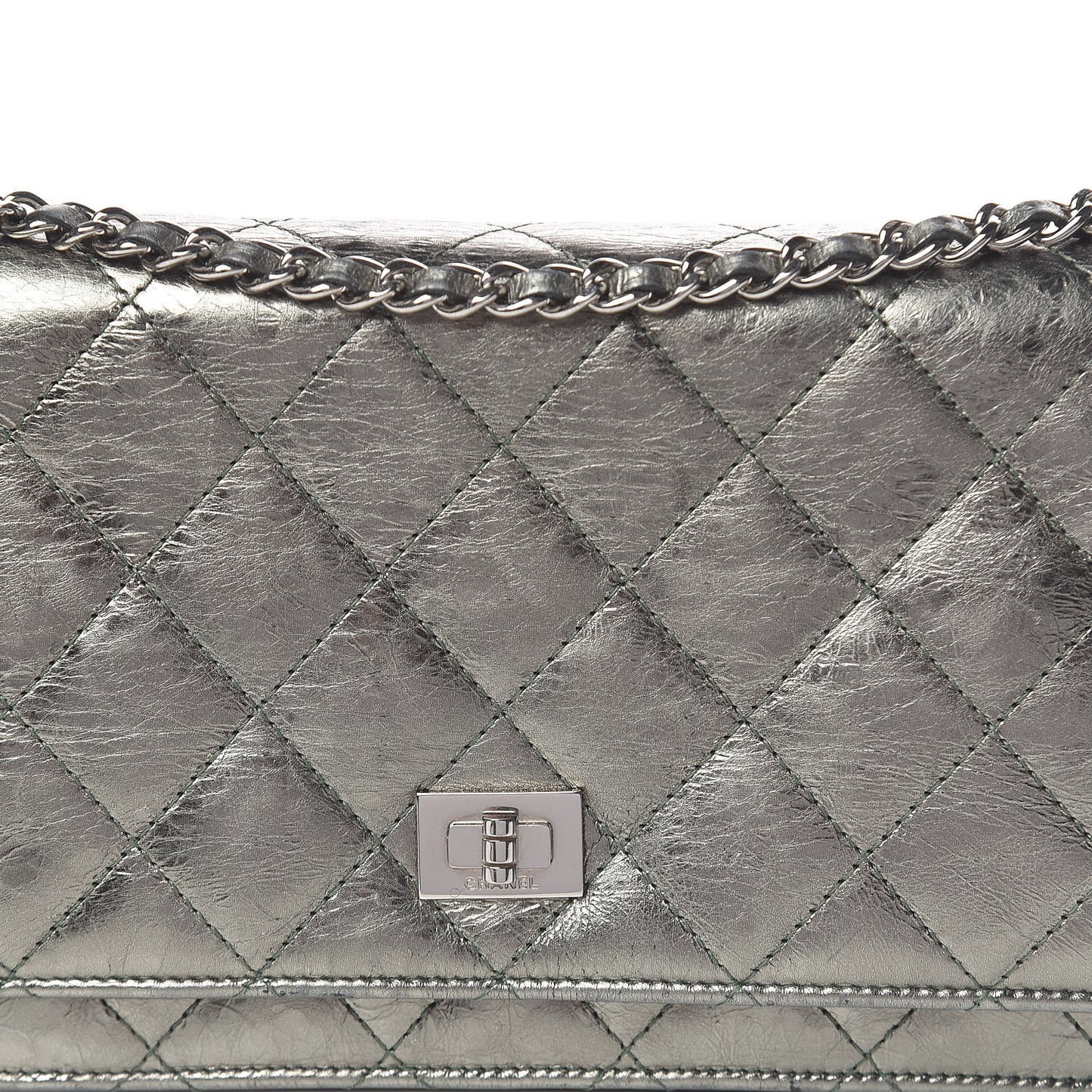 Metallic Aged Calfskin Quilted Reissue Wallet On Chain WOC Green
