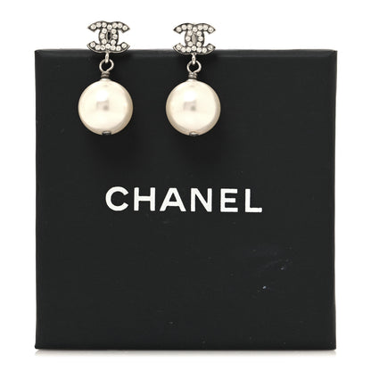 Chanel Crystal Pearl CC Drop Earrings Silver Pearly White 5 of 5