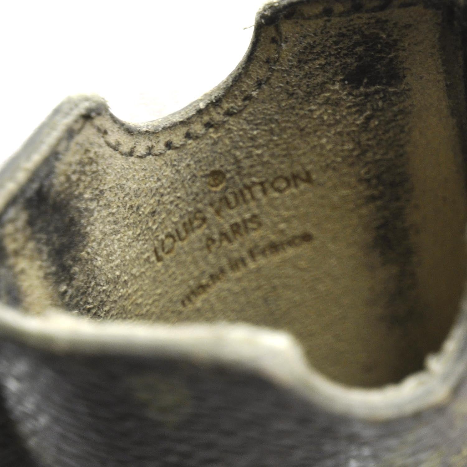 Louis Vuitton Monogram iPhone 3G Case 5 of 7