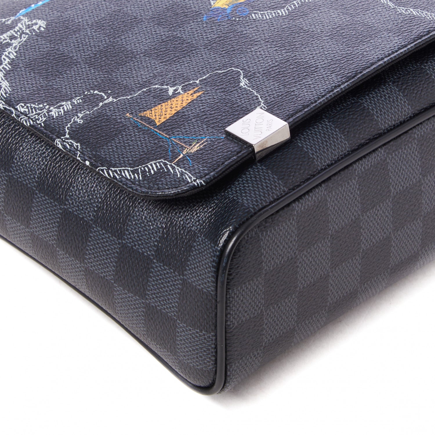 Louis Vuitton Damier Graphite World Map District PM 5 of 7