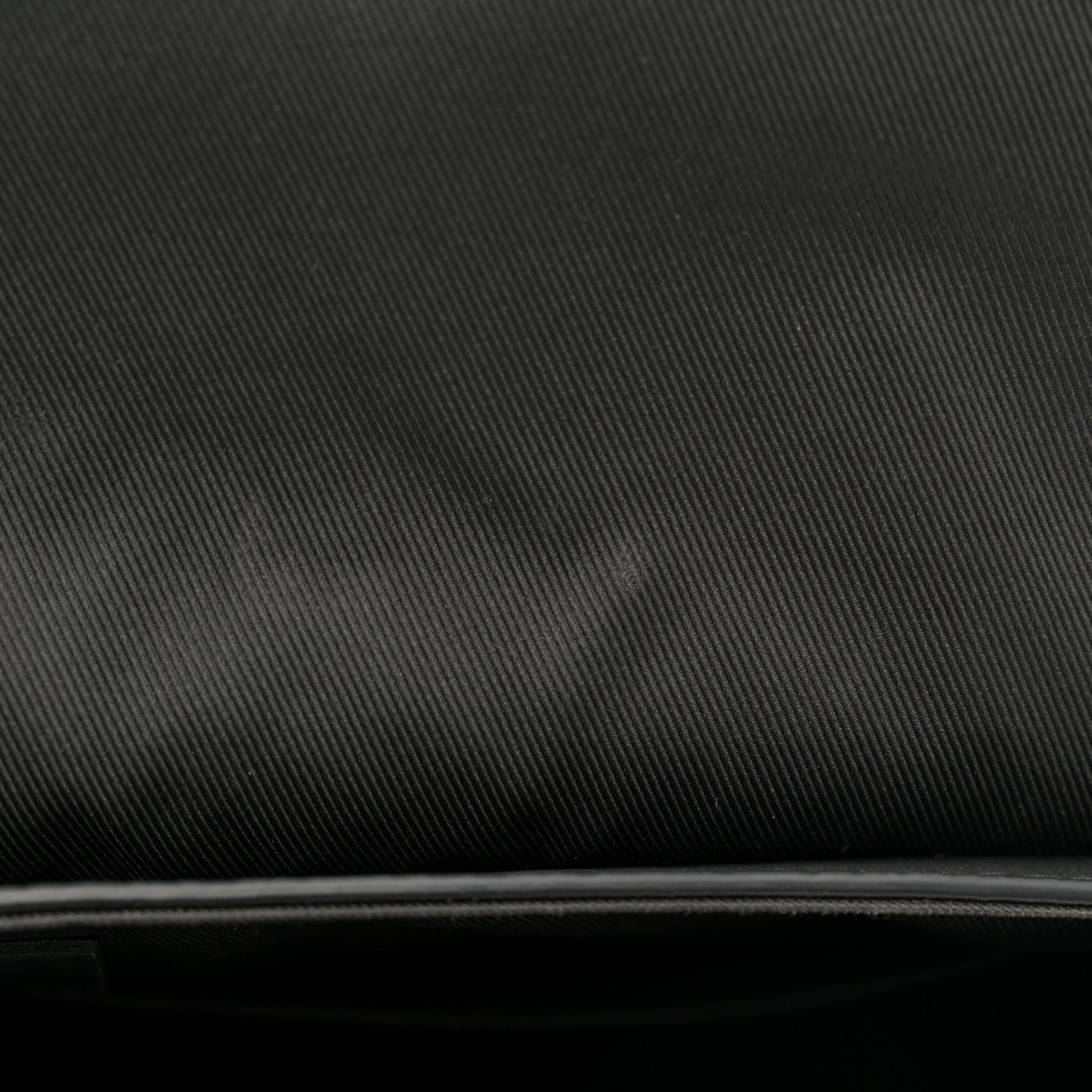 Louis Vuitton Calfskin Aerogram Takeoff Messenger Black 10 of 12