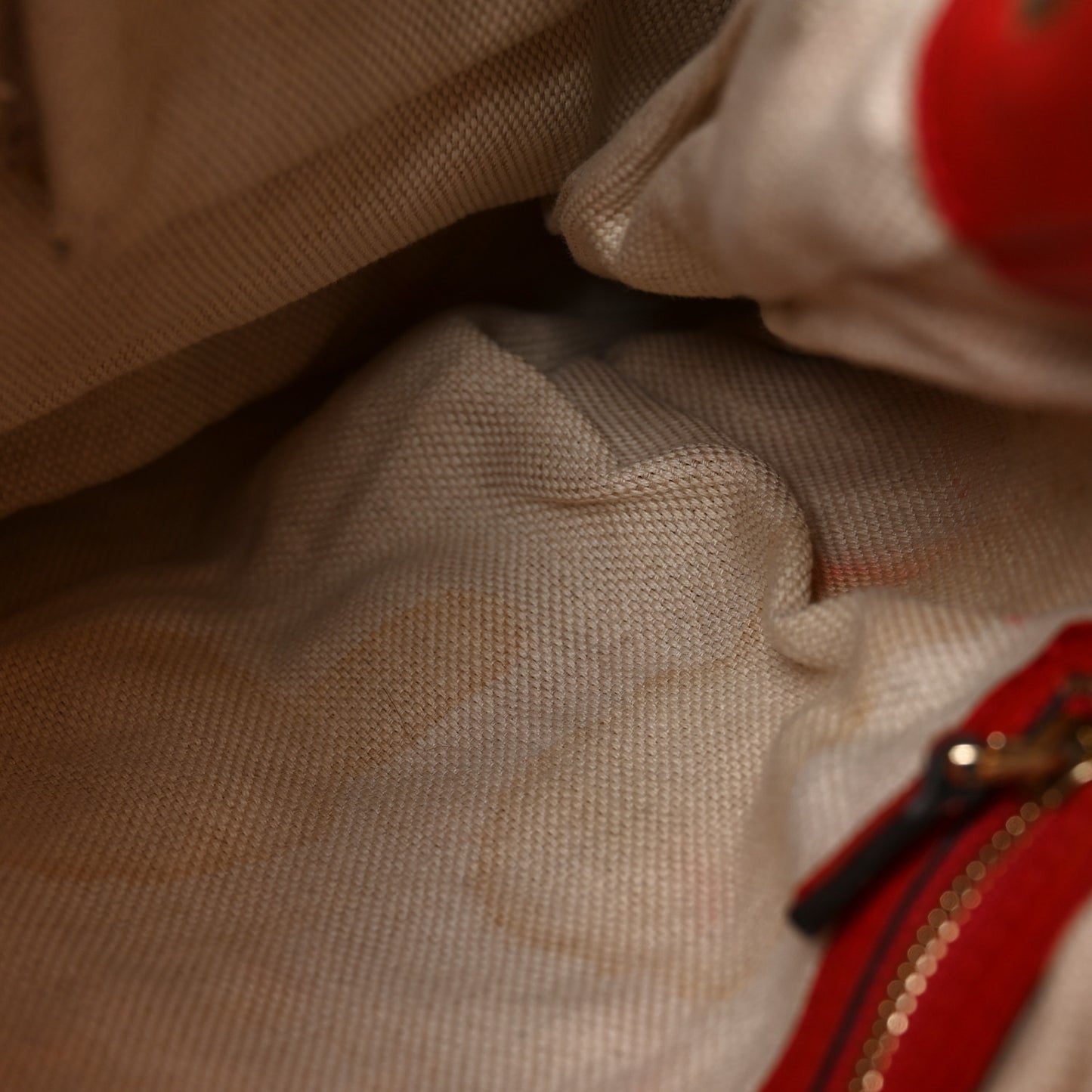 Pebbled Calfskin Medium Soho Chain Shoulder Bag Tabasco Red