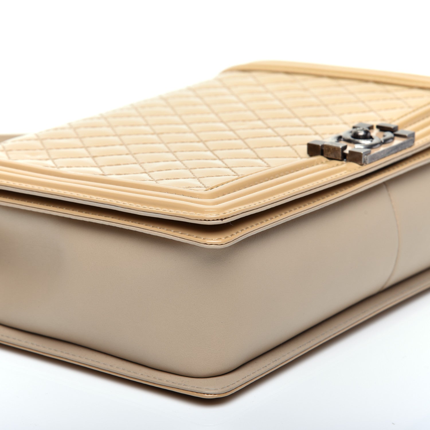 Chanel Patent Quilted Large Boy Flap Beige 6 of 11