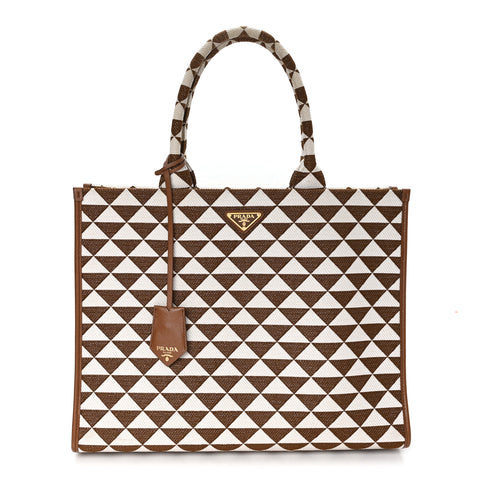 Jacquard Saffiano Triangolo Symbole Embroidered Large Tote Tobacco Talco