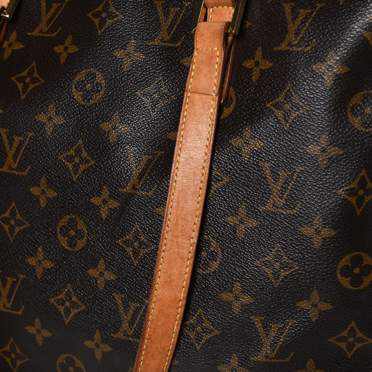 Louis Vuitton Monogram Cabas Mezzo 13 of 18