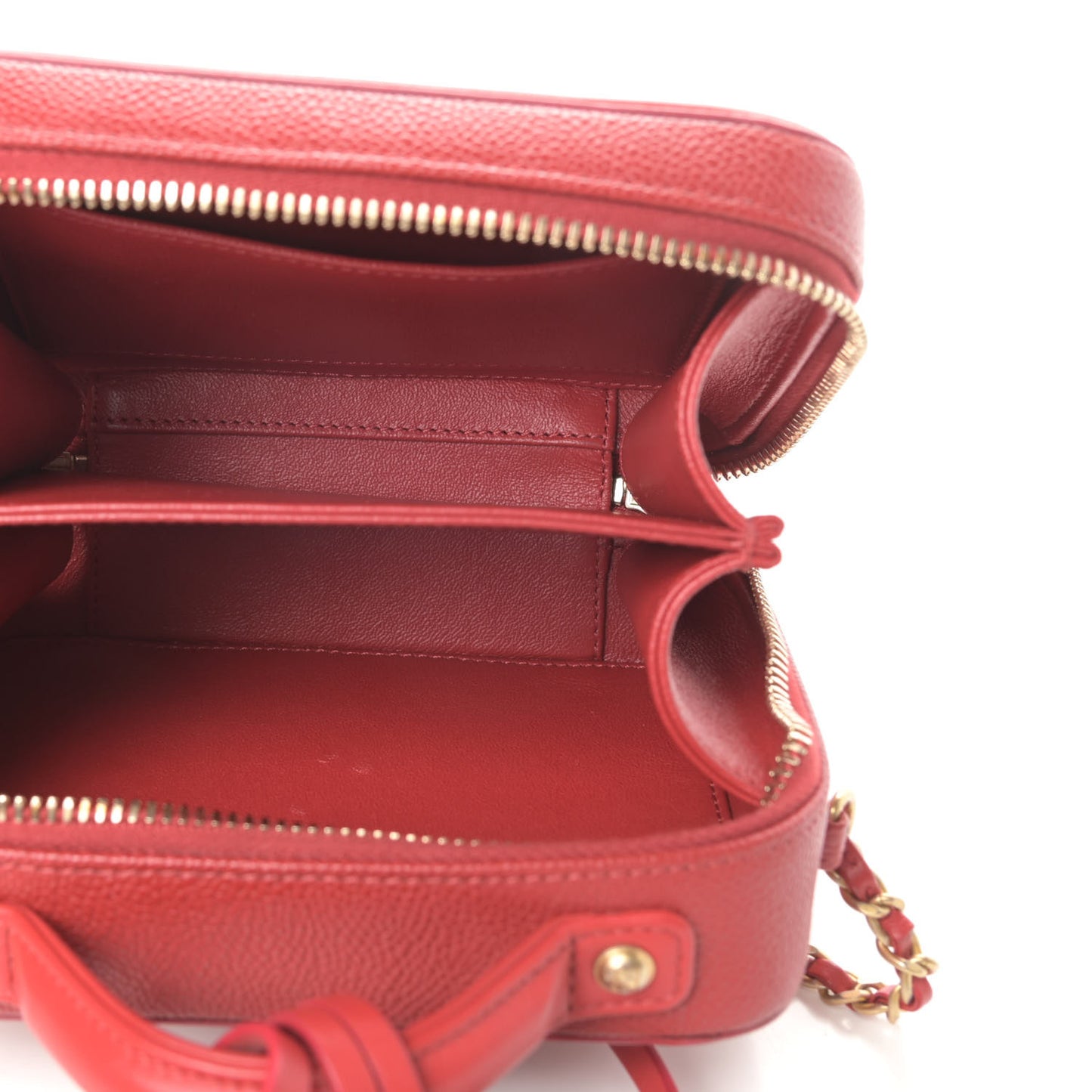 Caviar Quilted Small CC Filigree Vanity Case Red
