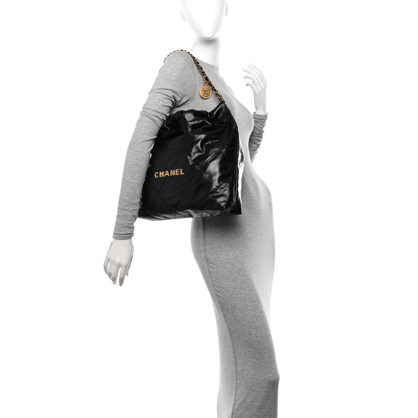 Shiny Calfskin Quilted Chanel 22 Black