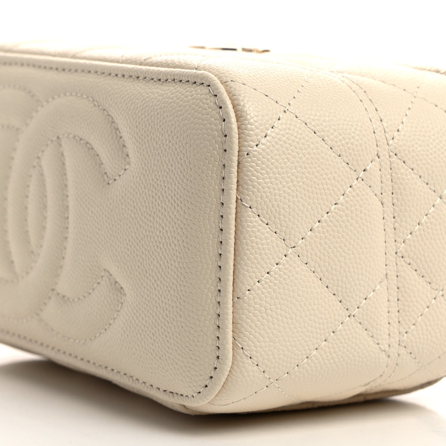 Caviar Quilted Trendy Handle Mini Vanity Ecru
