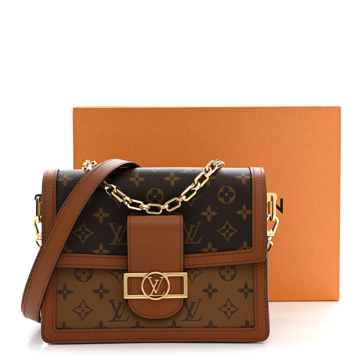 Reverse Monogram Dauphine MM