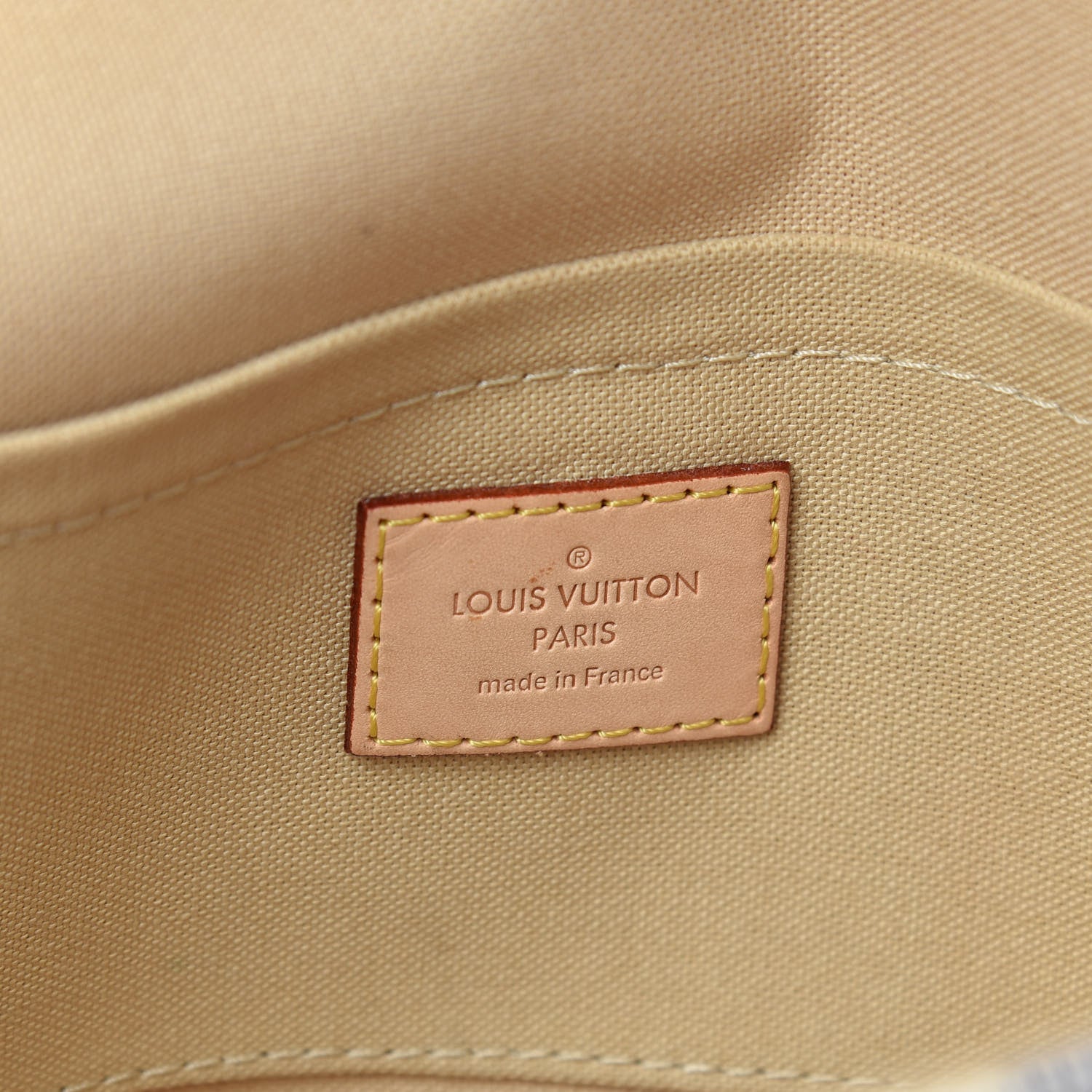 Louis Vuitton Damier Azur Favorite MM 6 of 6