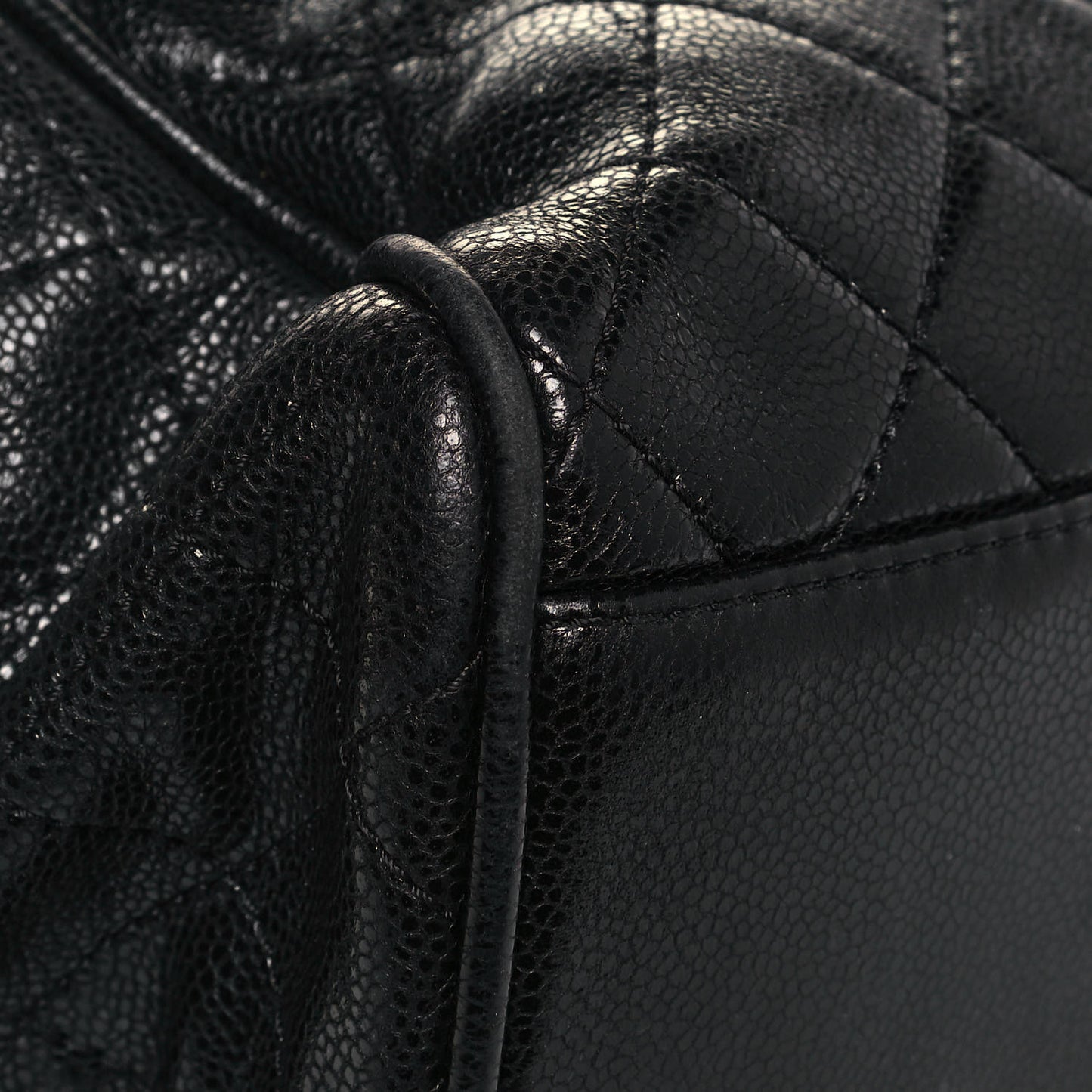 Caviar Quilted Timeless Accordion Flap Black