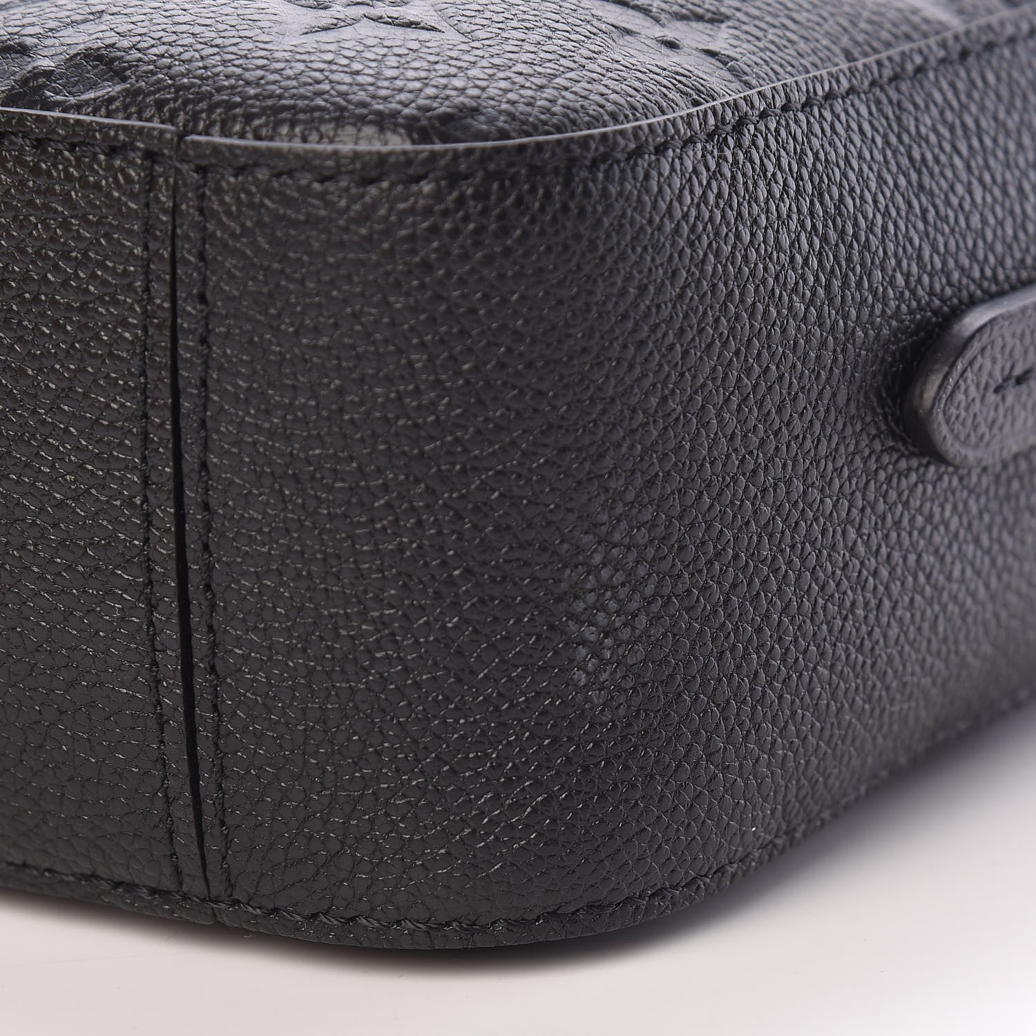 Louis Vuitton Empreinte Saintonge Black 11 of 12