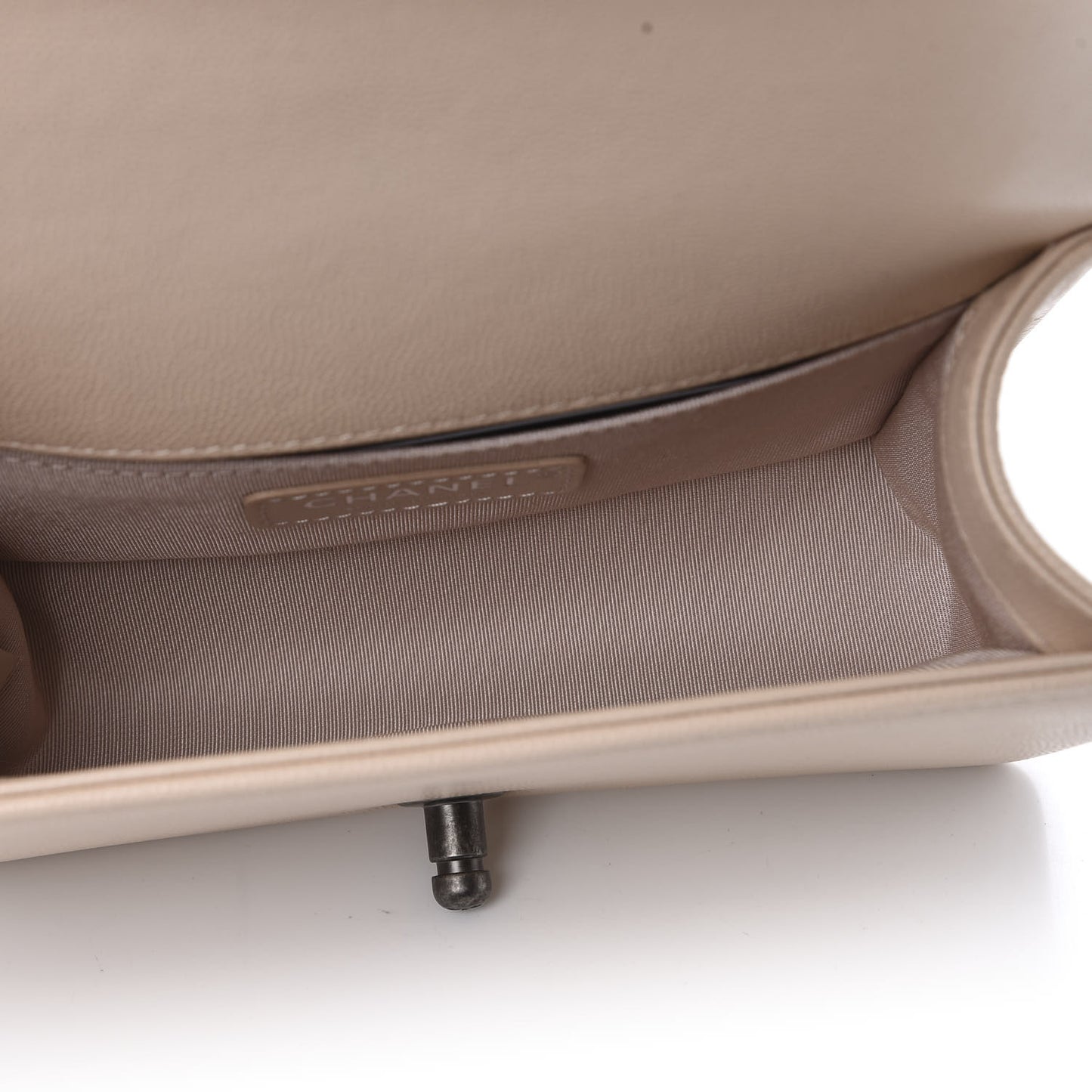 Caviar Chevron Quilted Small Boy Flap Light Beige