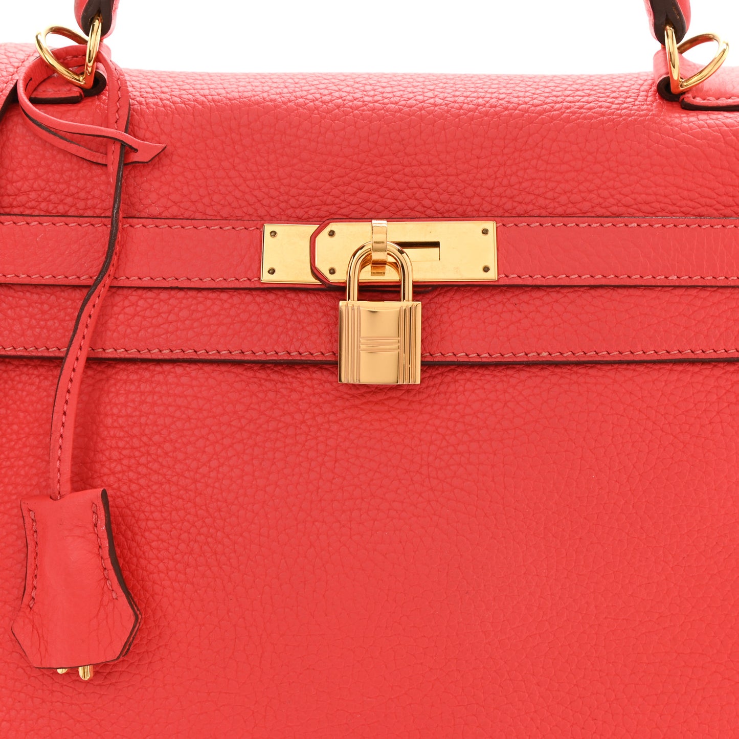 Taurillon Clemence Kelly Retourne 32 Rouge Pivoine