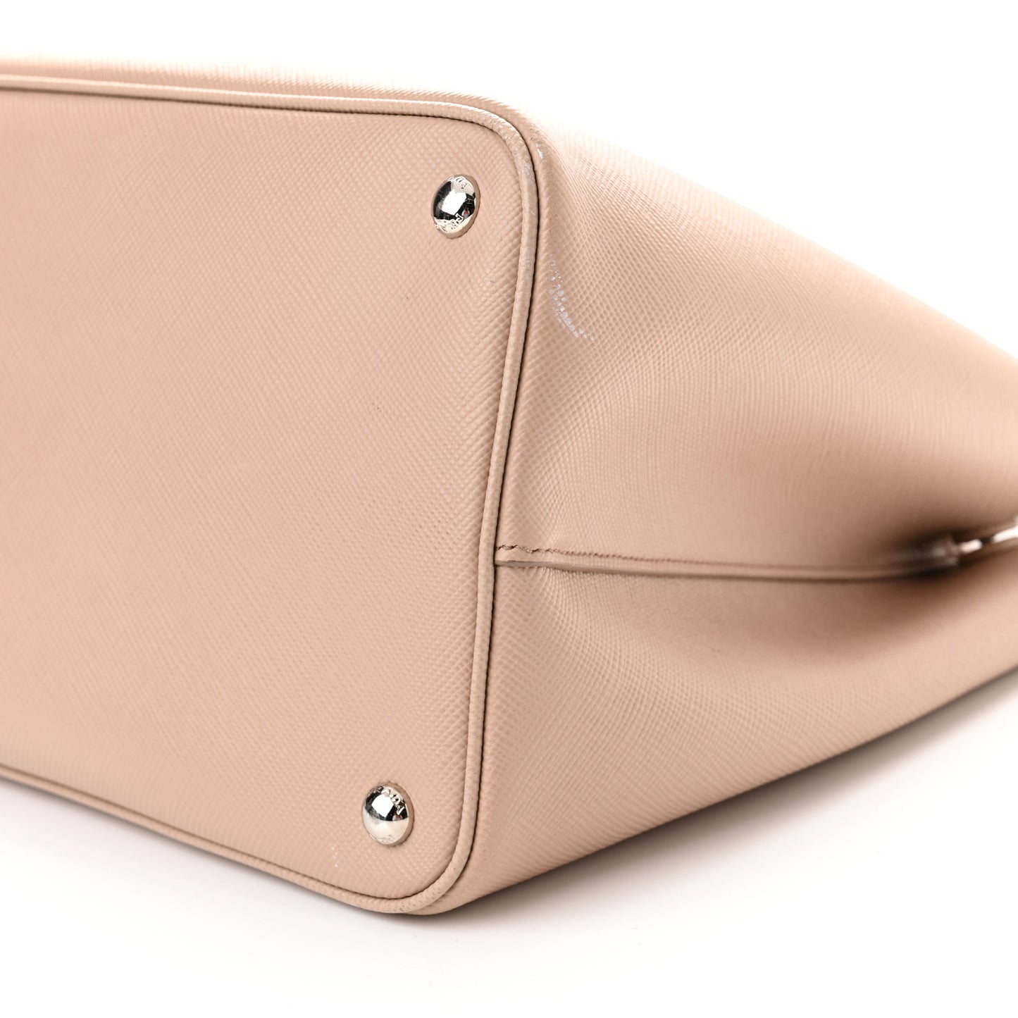 Saffiano Cuir Medium Double Handle Tote Cammeo