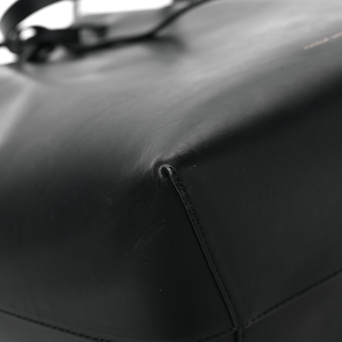 Calfskin Bucket Bag Black Flamma