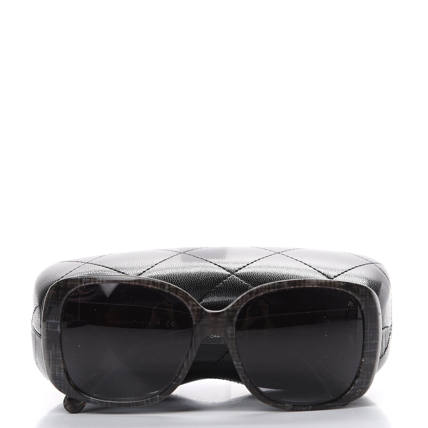 Tweed Effect Quilted CC Turnlock Sunglasses 5234 C Dark Grey