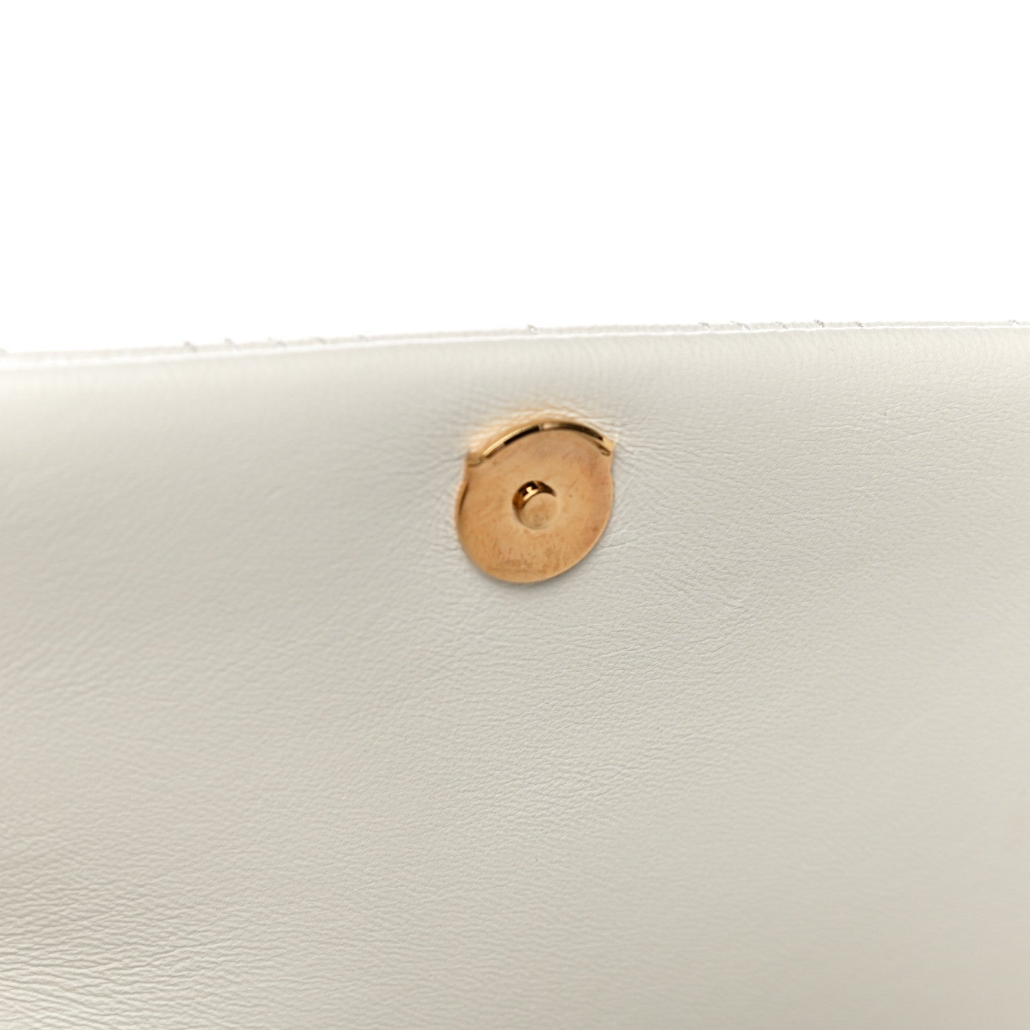 Burberry Lambskin Quilted Small Lola Bag White 10 of 11