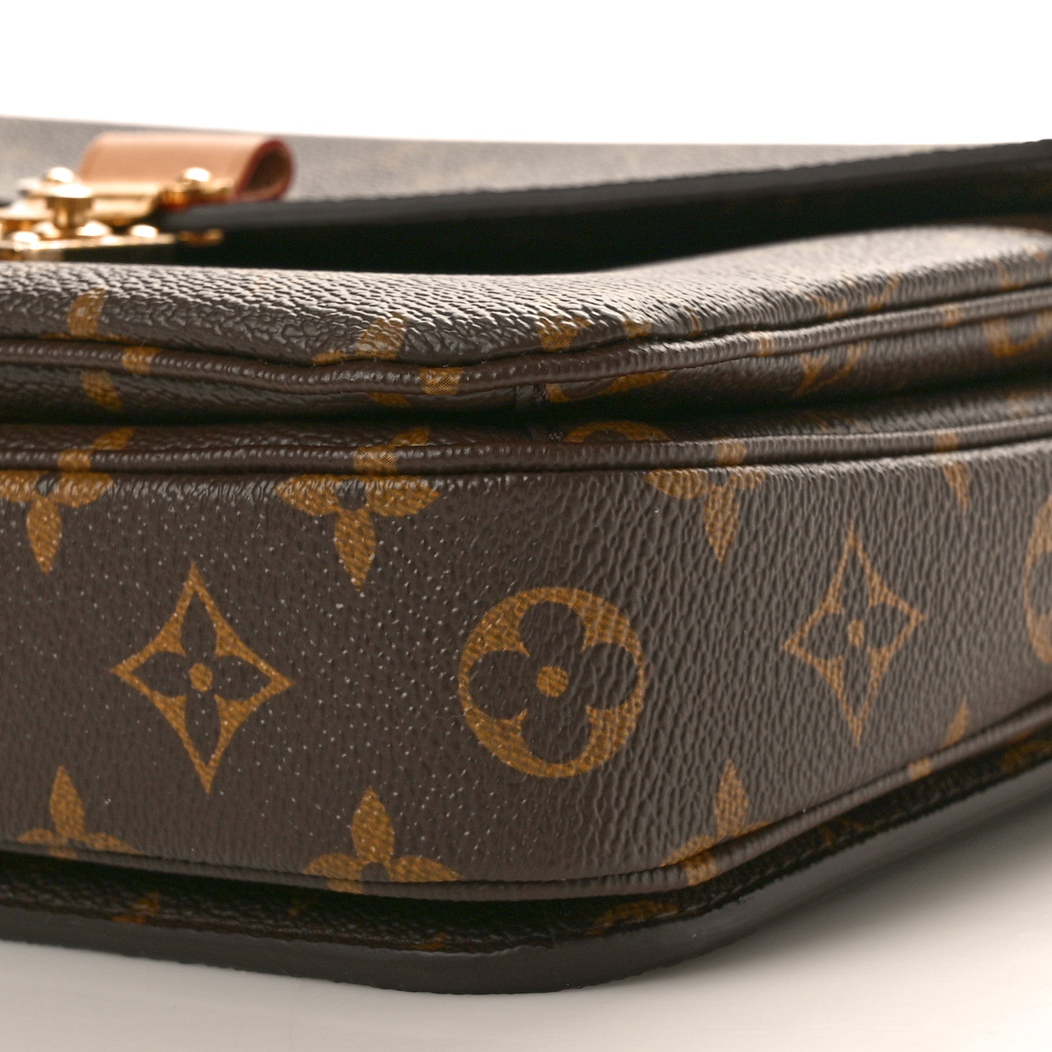 Louis Vuitton Monogram Pochette Metis 9 of 9