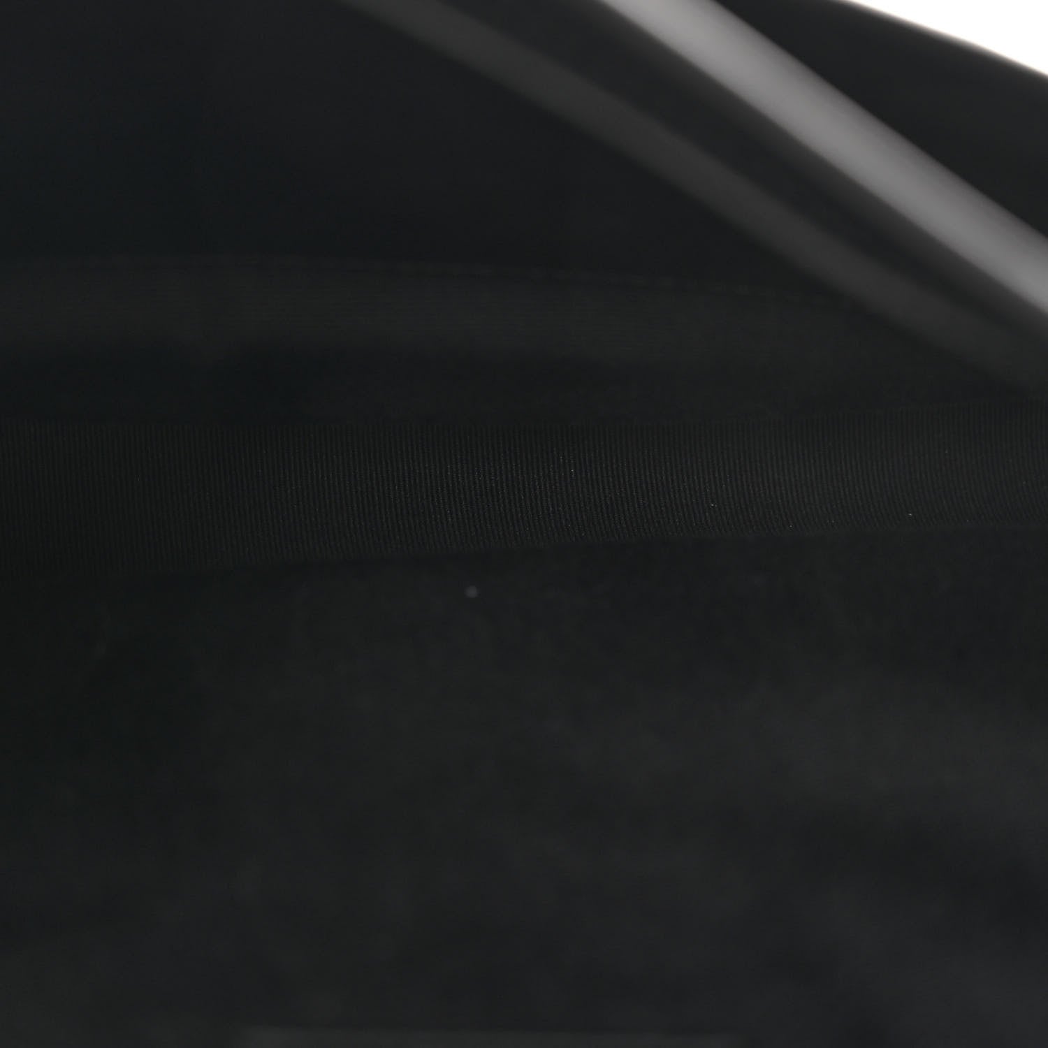 Saint Laurent Crinkled Calfskin Matelasse Monogram Medium Niki Chain Satchel Black 5 of 12