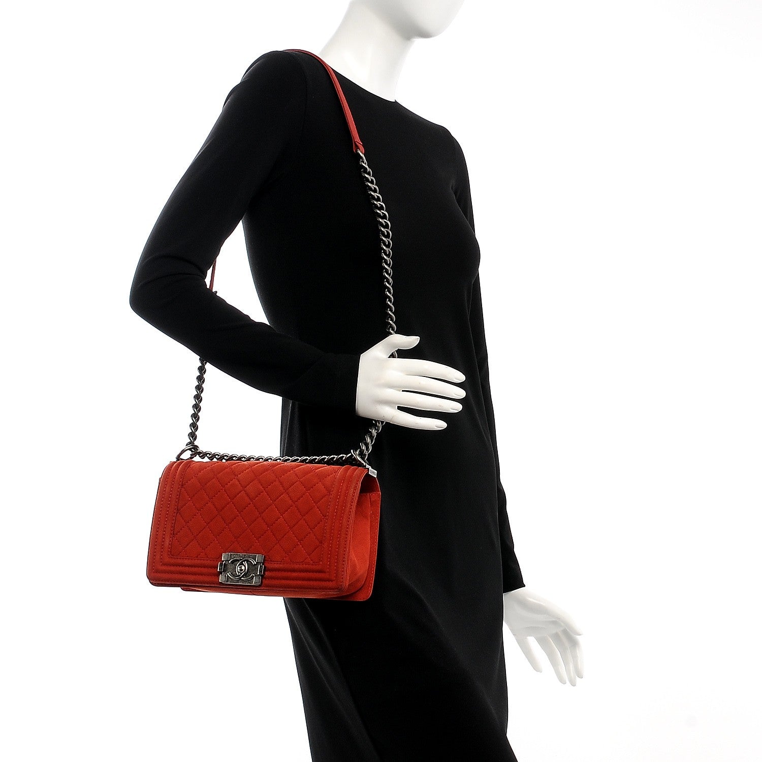 Chanel Iridescent Caviar Quilted Medium Boy Flap Red 2 of 12