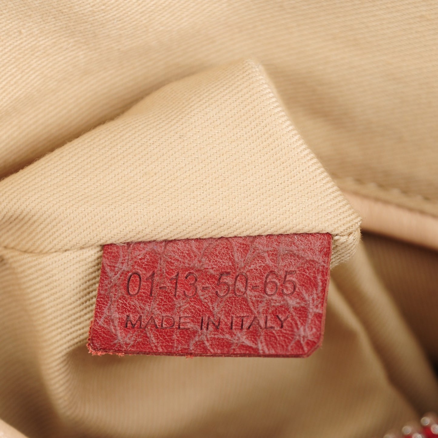 Calfskin Medium Paraty Red