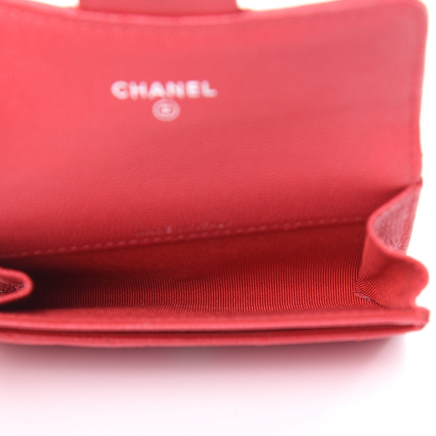 Caviar Chevron Quilted Flap Card Holder Red