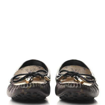 Louis Vuitton Patent Reverse Monogram Gloria Loafers 39 3 of 8