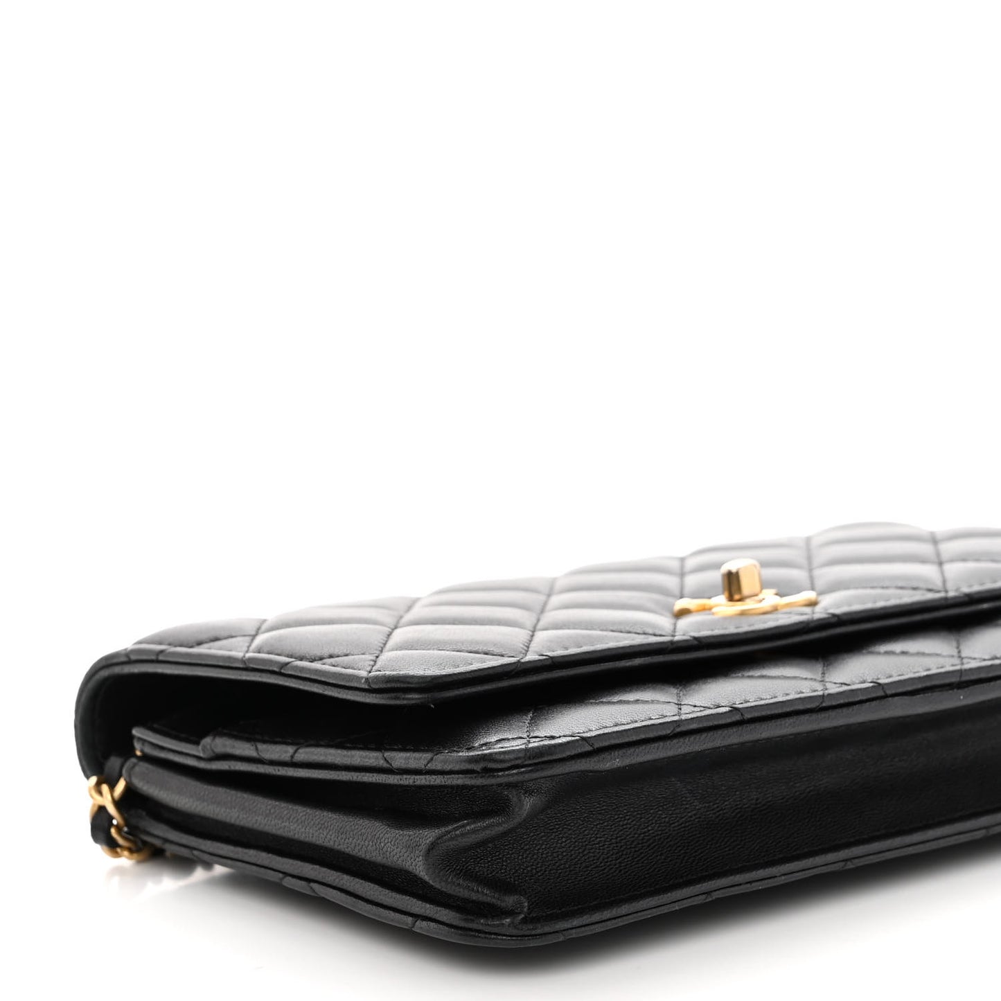Lambskin Quilted CC Pearl Crush Wallet on Chain WOC Black
