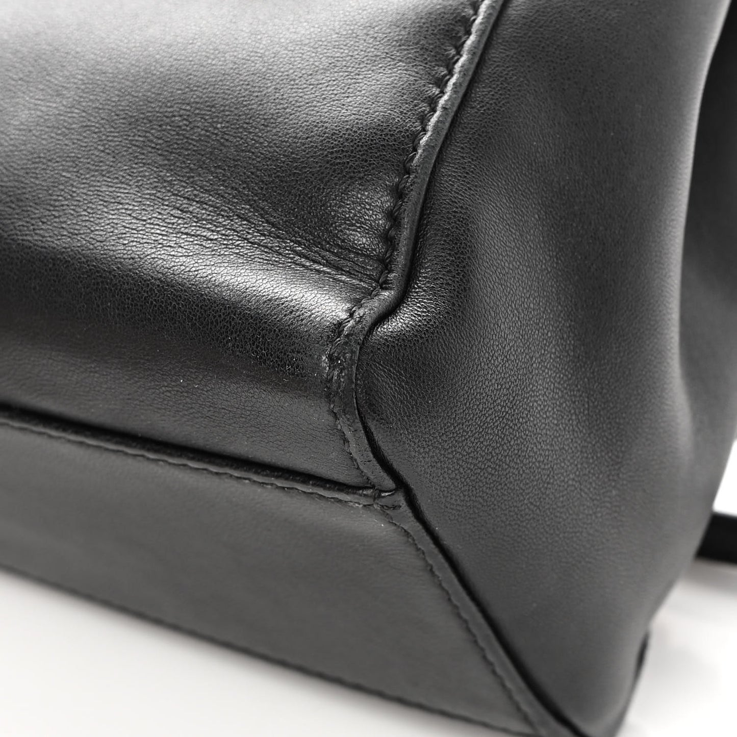 Nappa Mini Peekaboo Iconic Satchel Black